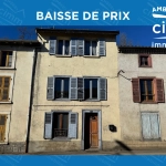 Maison de ville à Ambert de 84 m² avec terrasse proche commodités
