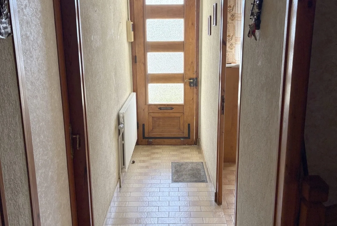 A vendre maison 95 m² avec terrain clos à Saint André de la Marche 