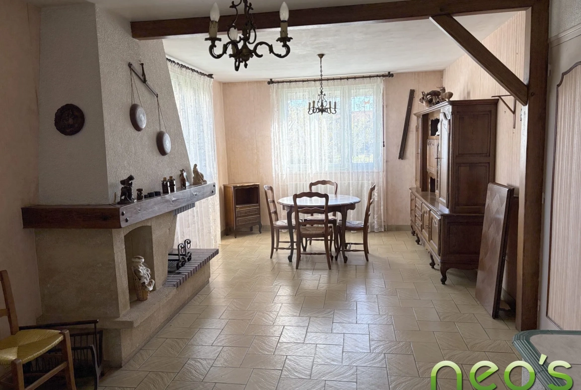 A vendre maison 95 m² avec terrain clos à Saint André de la Marche 