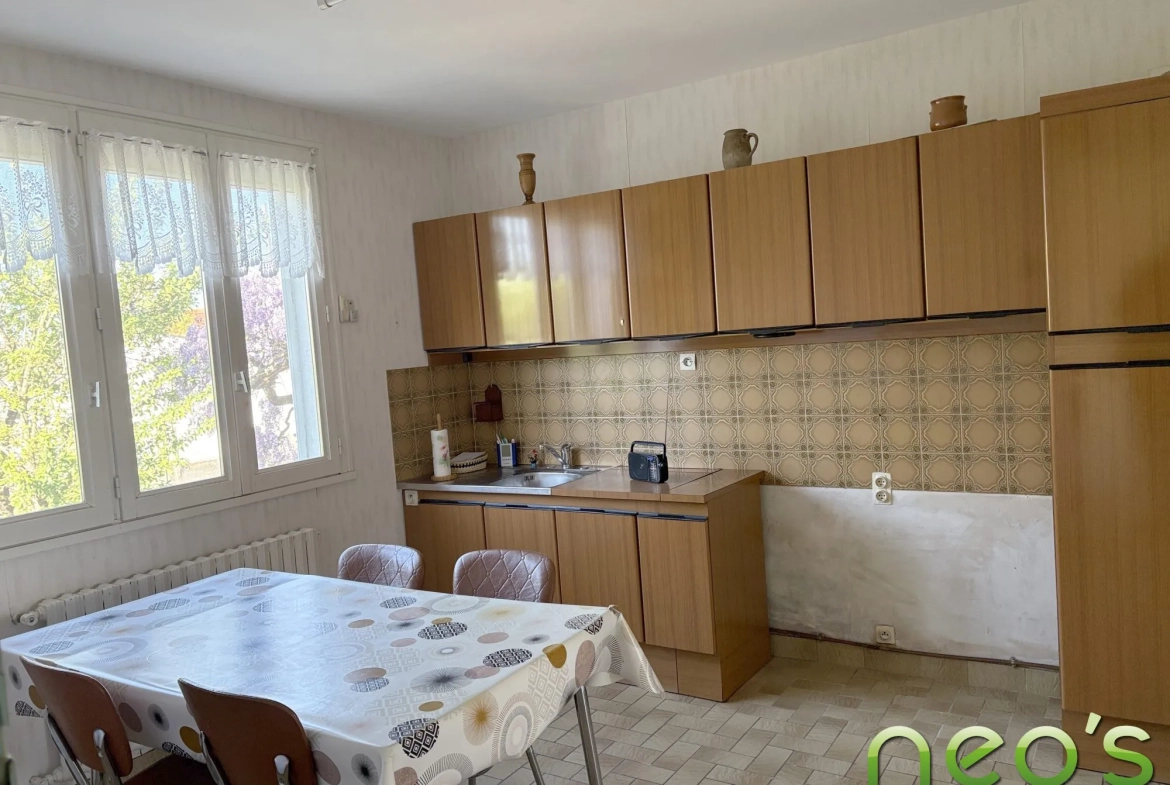A vendre maison 95 m² avec terrain clos à Saint André de la Marche 
