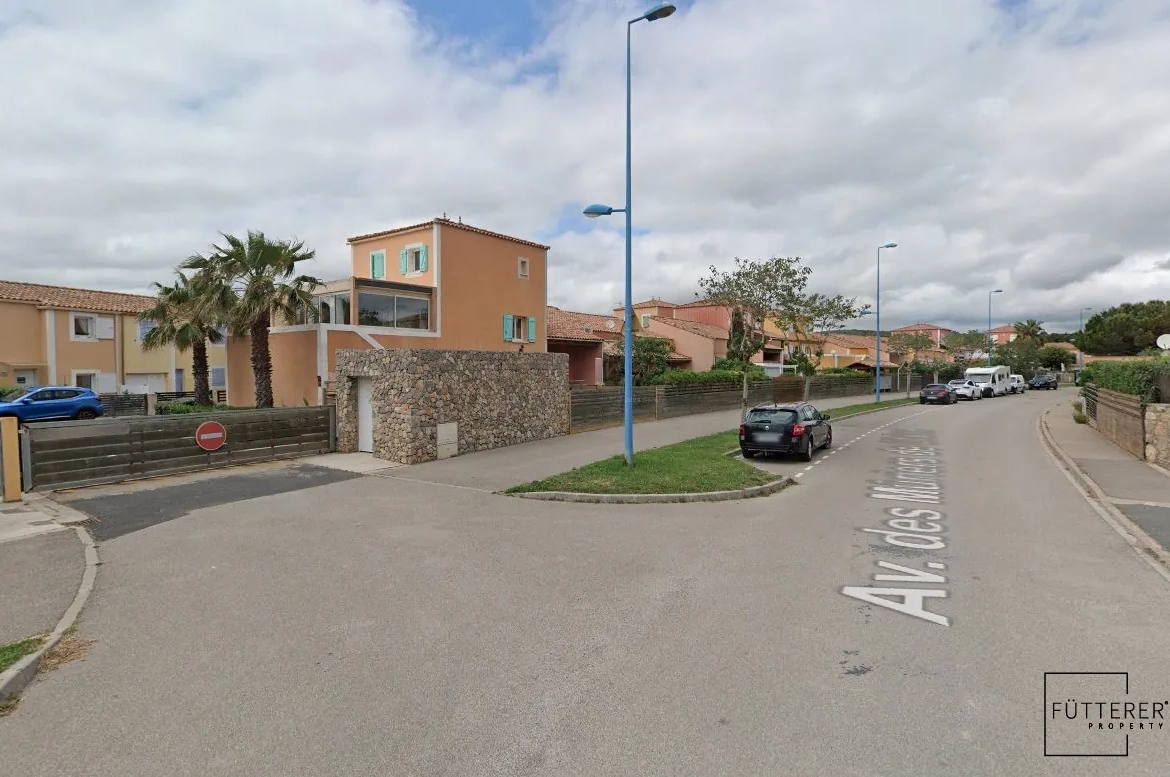 Garage à Narbonne-Plage à vendre - 17,78 m² avec accès facile 