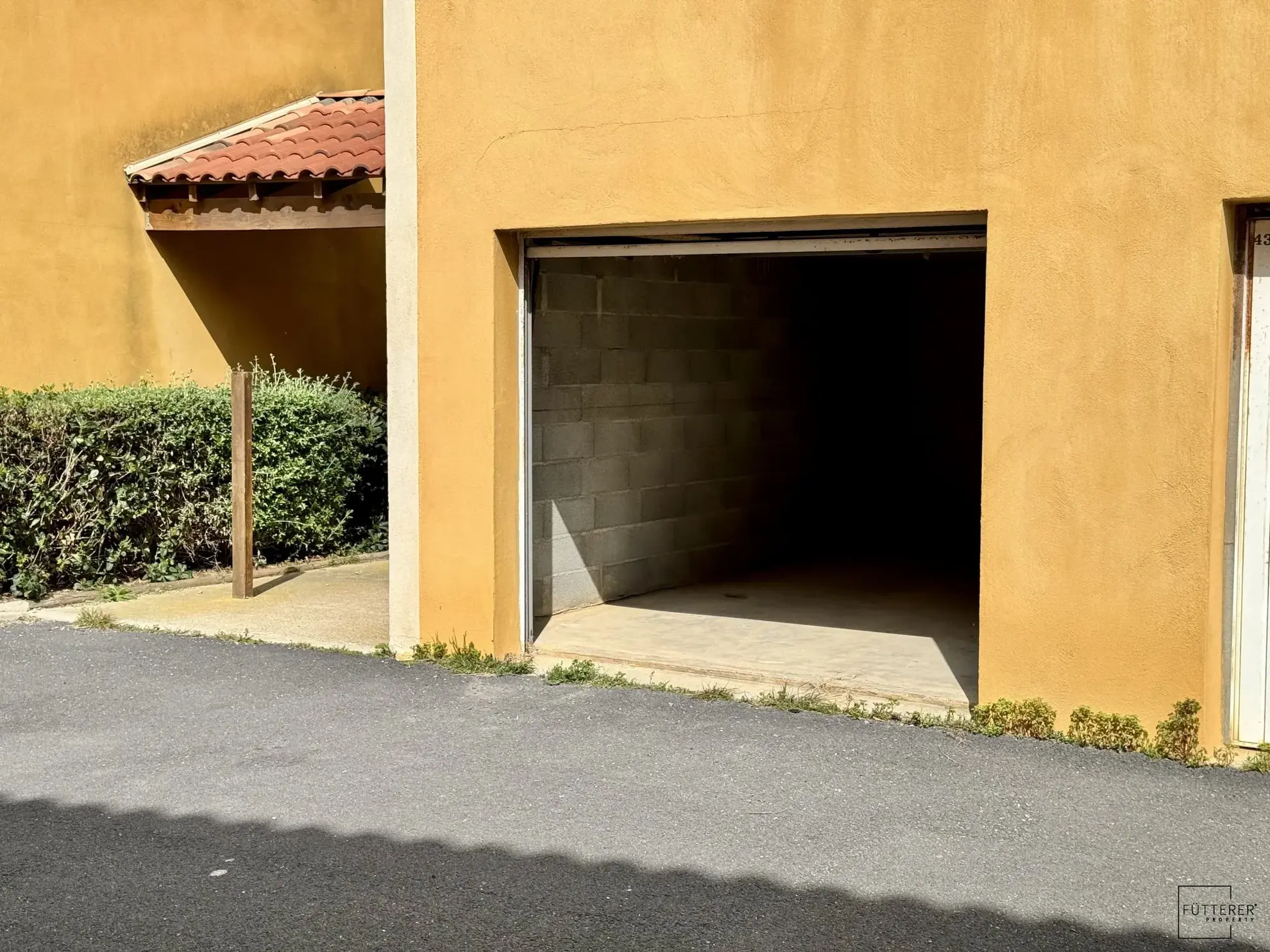 Garage à Narbonne-Plage à vendre - 17,78 m² avec accès facile 