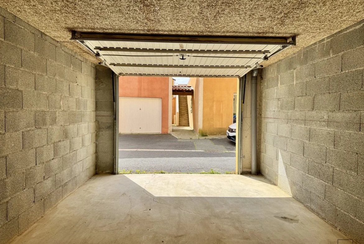 Garage à Narbonne-Plage à vendre - 17,78 m² avec accès facile 