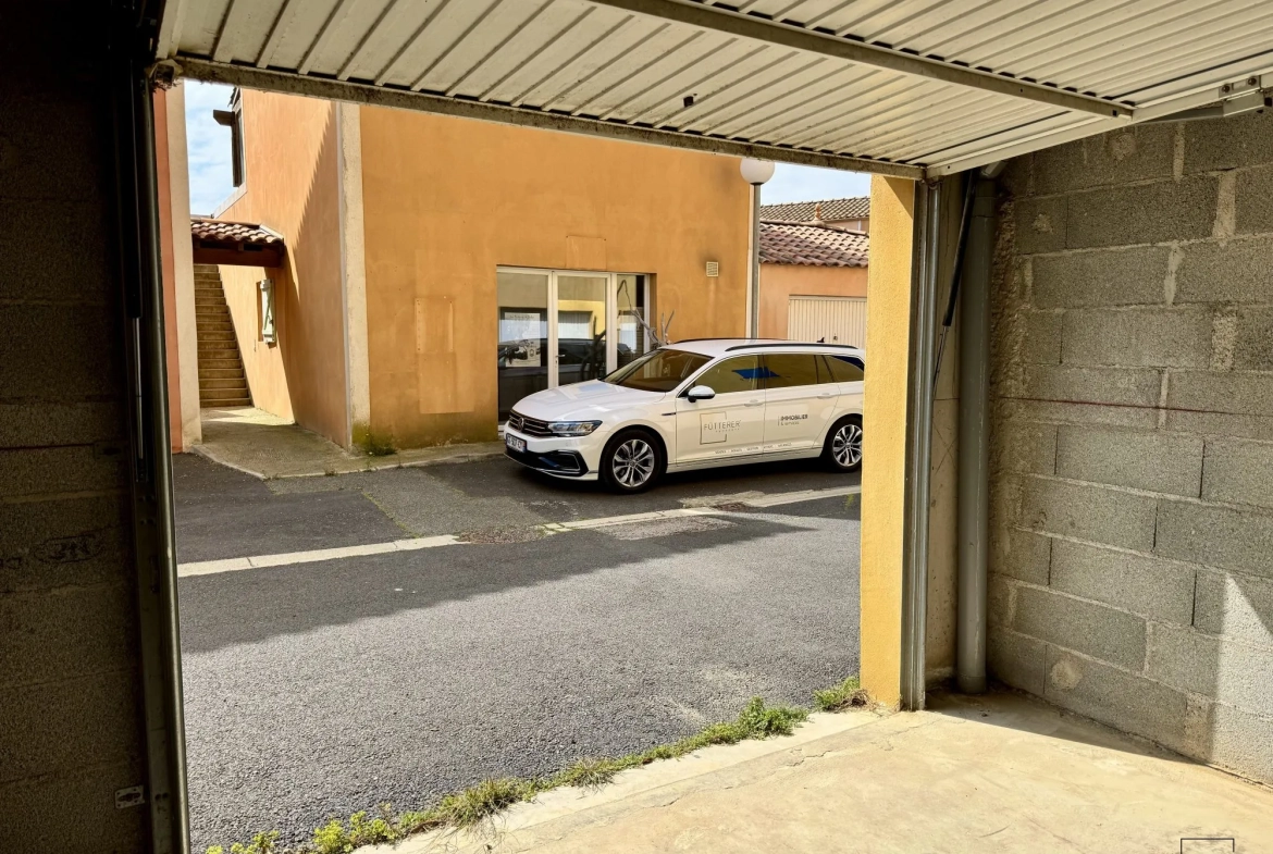 Garage à Narbonne-Plage à vendre - 17,78 m² avec accès facile 