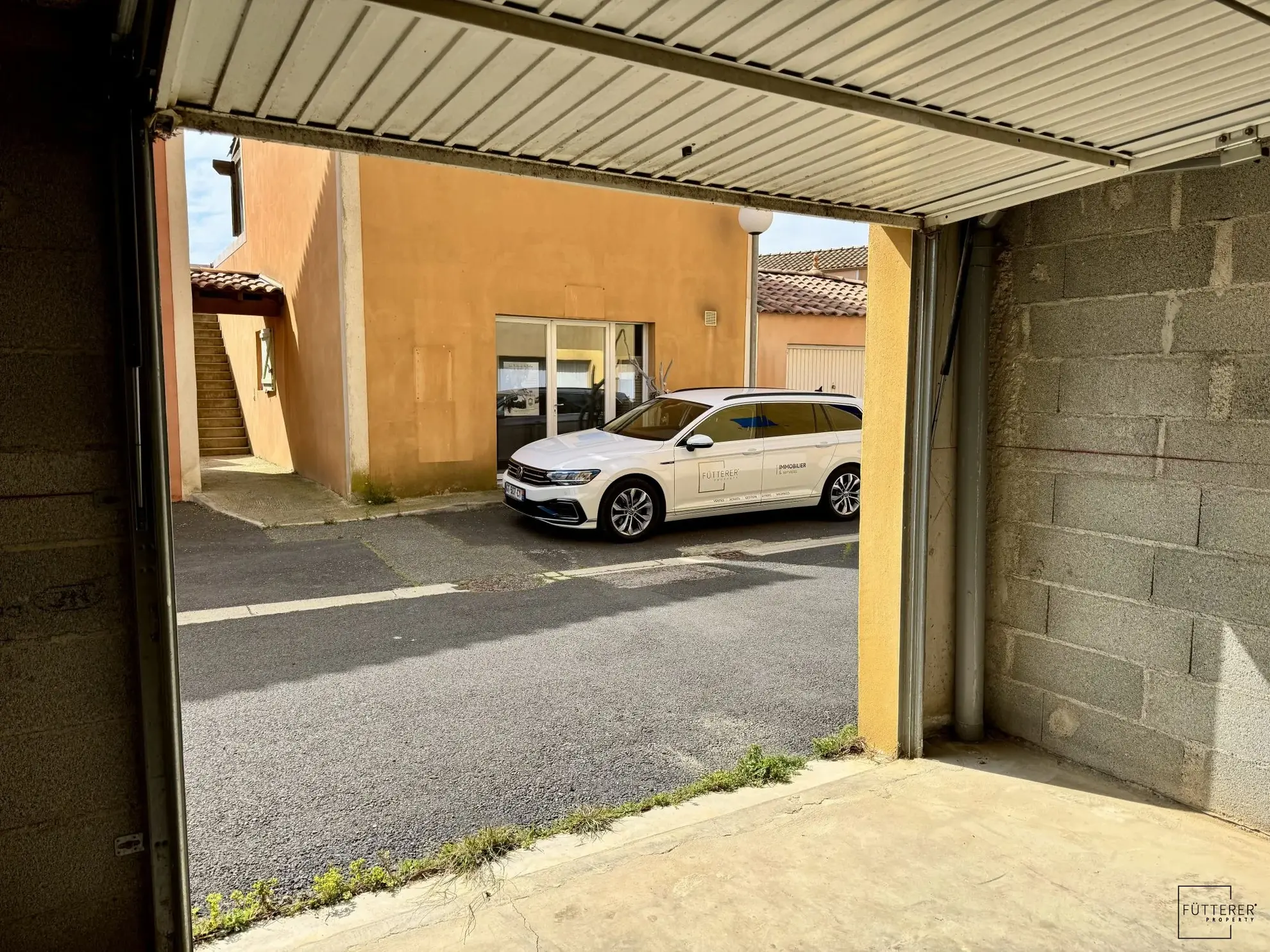 Garage à Narbonne-Plage à vendre - 17,78 m² avec accès facile 