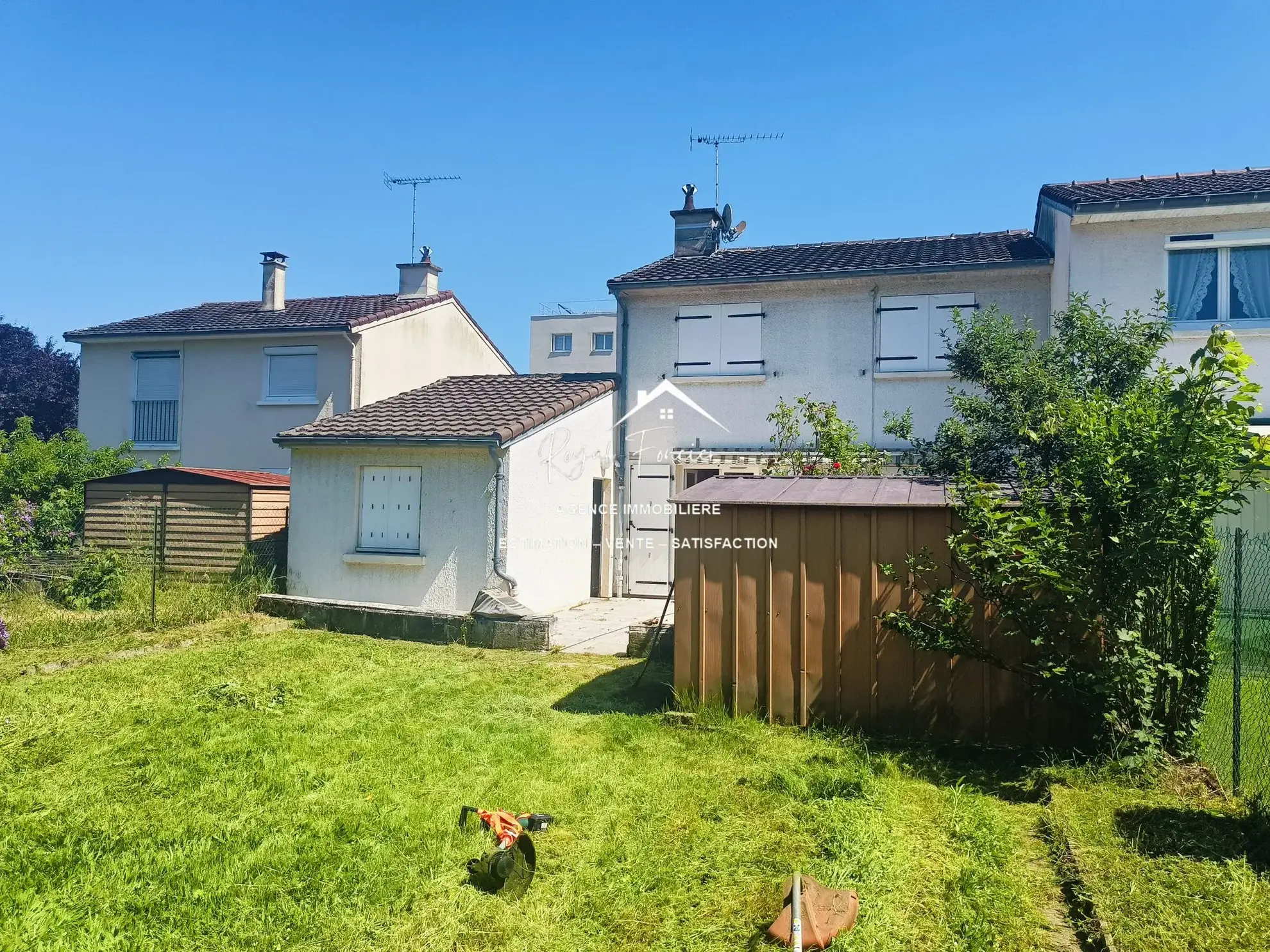 Vue arrière  Maison traditionnelle de 87 m² avec jardin et cave à Ingrandes 