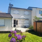 Pavillon avec 3 chambres + un bureau + garage + cave  Maison traditionnelle de 87 m² avec jardin et cave à Ingrandes
