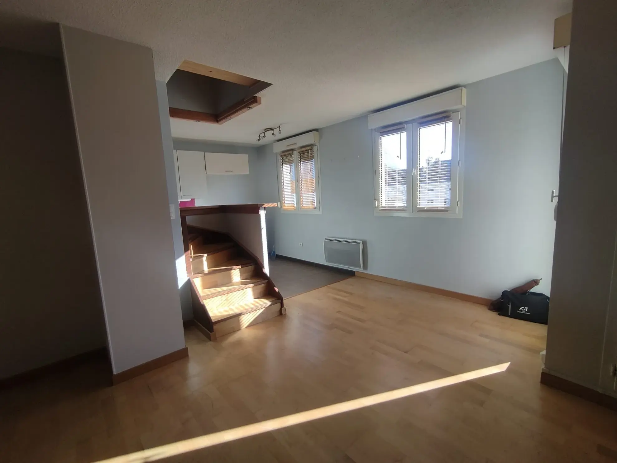 Investissement immobilier à Grenoble : Duplex 67,85 m² avec balcon et parking privé 