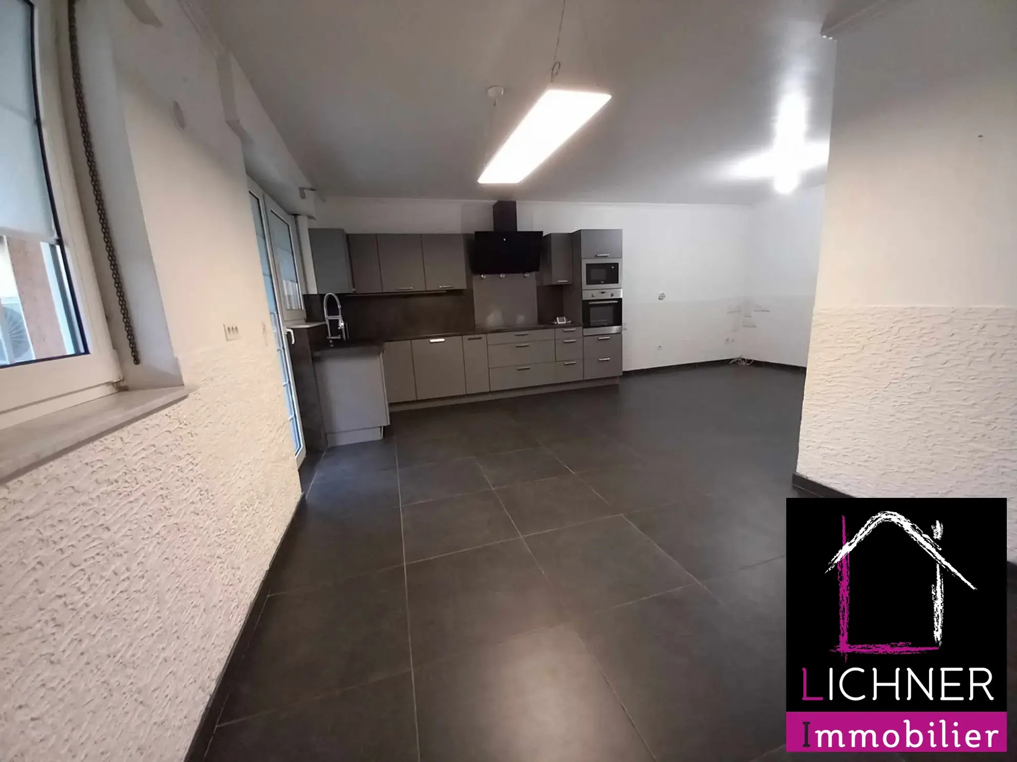 Belle maison de 220 m² à Behren-lès-Forbach avec jardin et garage 