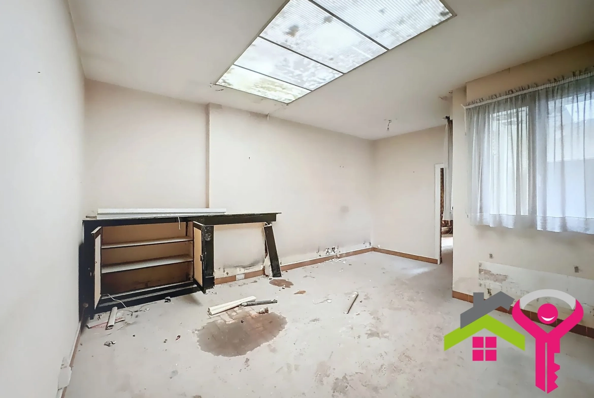Maison à vendre à Anzin avec grand potentiel de rénovation 