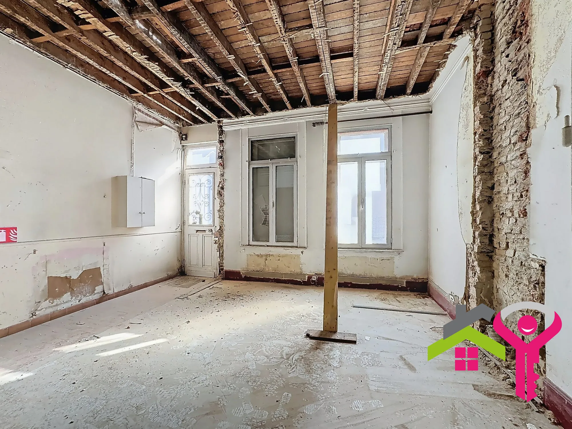 Maison à vendre à Anzin avec grand potentiel de rénovation 