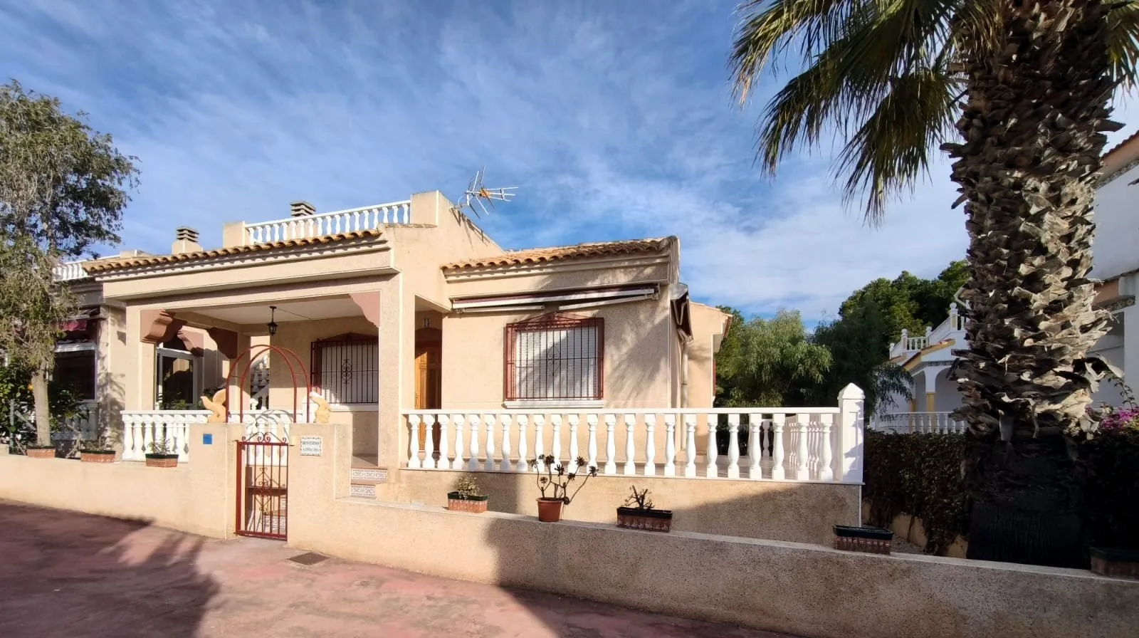 Maison neuve de plain-pied avec piscine à Algorfa, Costa Blanca 