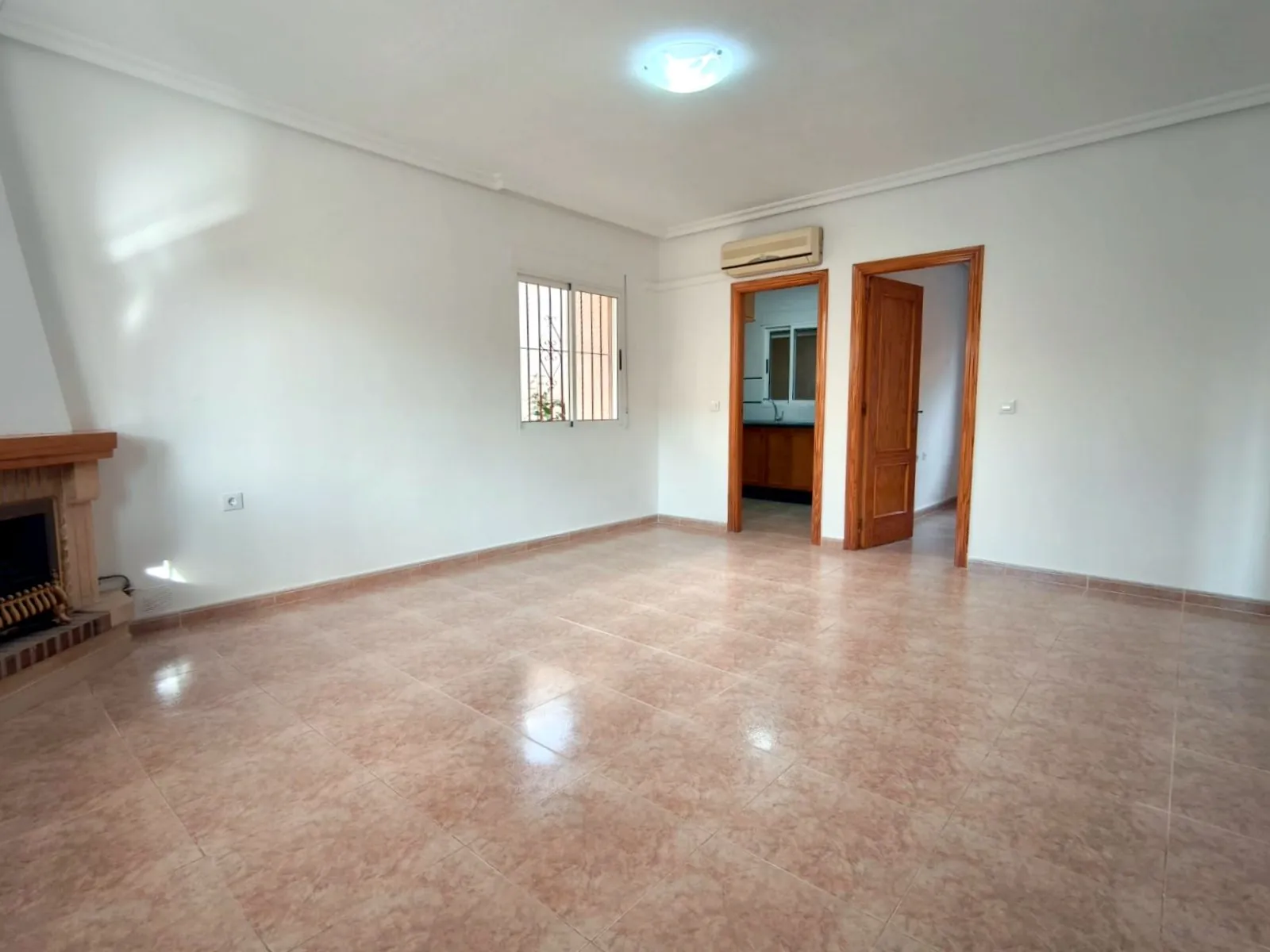 Maison neuve de plain-pied avec piscine à Algorfa, Costa Blanca 