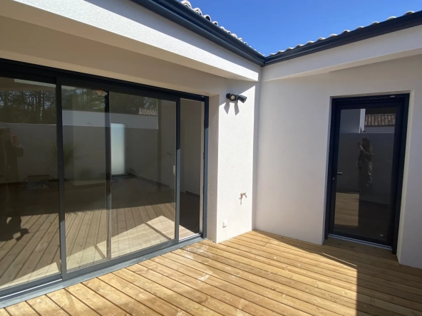 Maison neuve de plain-pied à Challans avec garage et 2 chambres