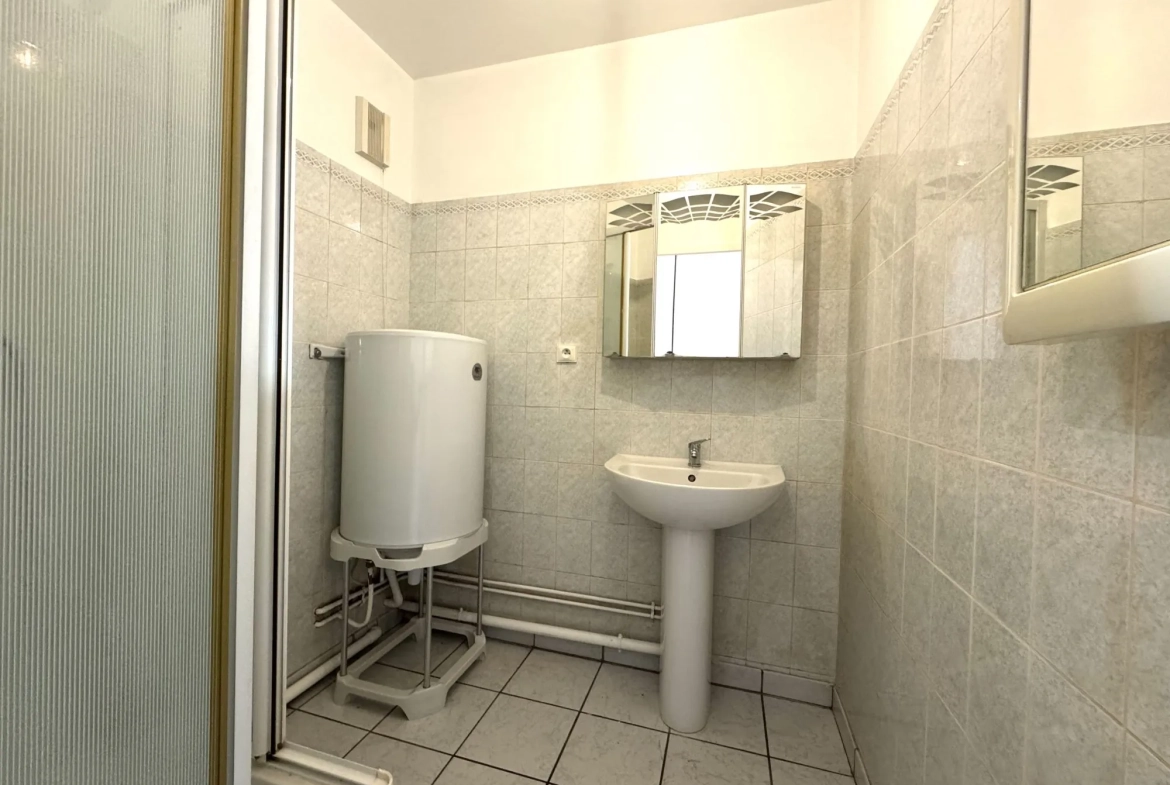 Appartement à vendre à Le Havre près de l'université avec balcon et ascenseur 