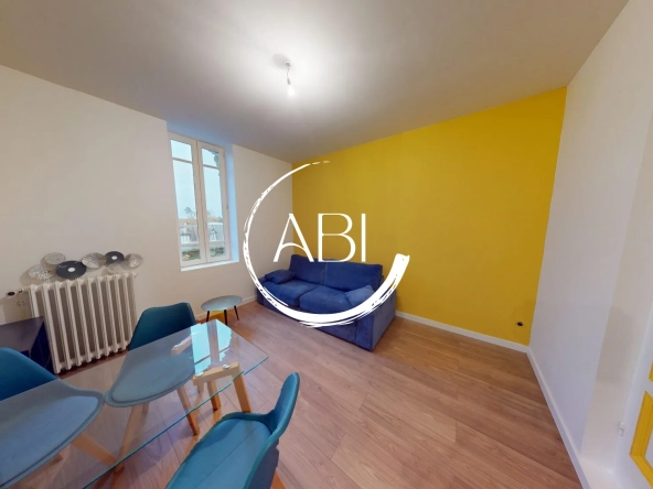 Appartement 2 pièces rénové de 39 m² à Bagnoles de l'Orne, résidence calme