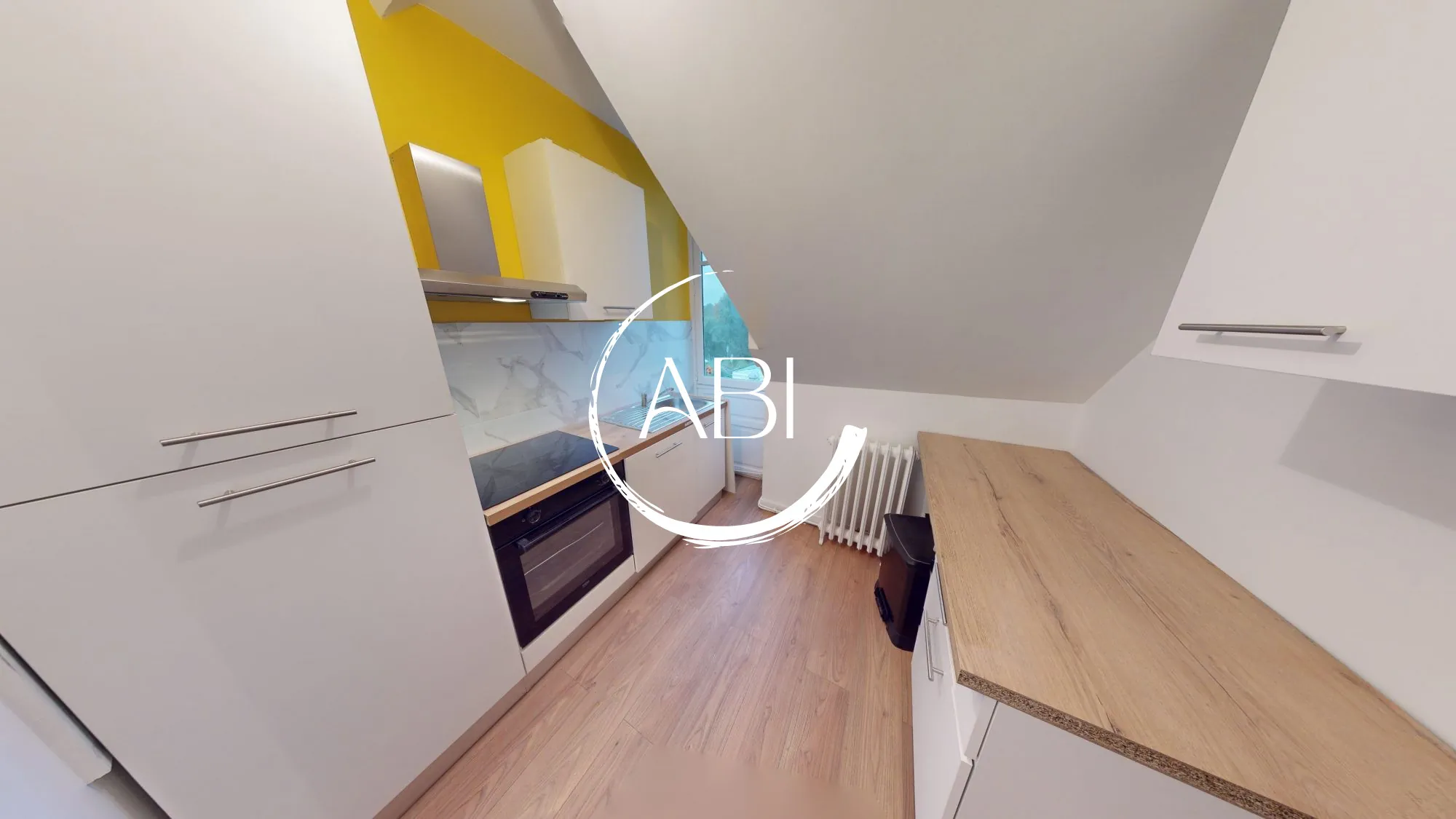 Appartement 2 pièces rénové de 39 m² à Bagnoles de l'Orne, résidence calme 