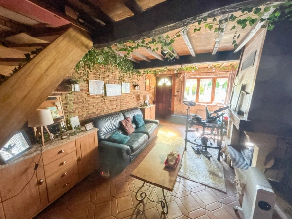 Maison de campagne à vendre à Hem avec jardin et garage