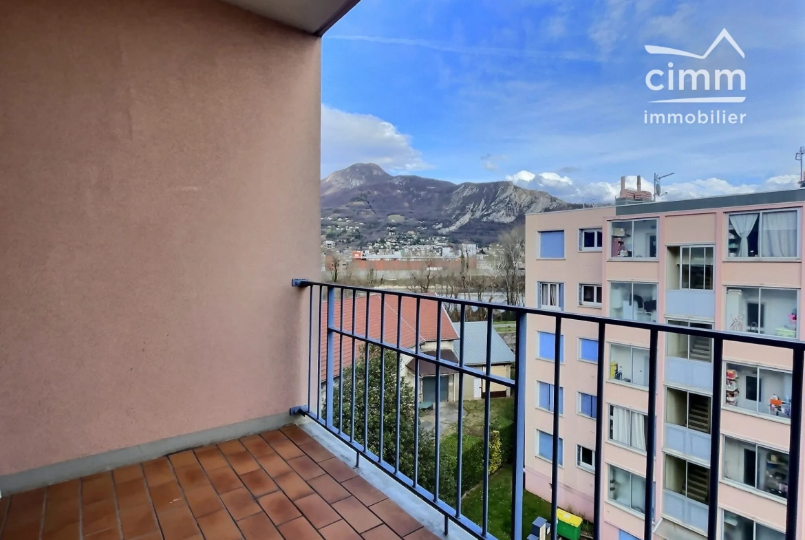 Achat Appartement 3 Pièces à Fontaine avec Vue sur Vercors et Belledonne 