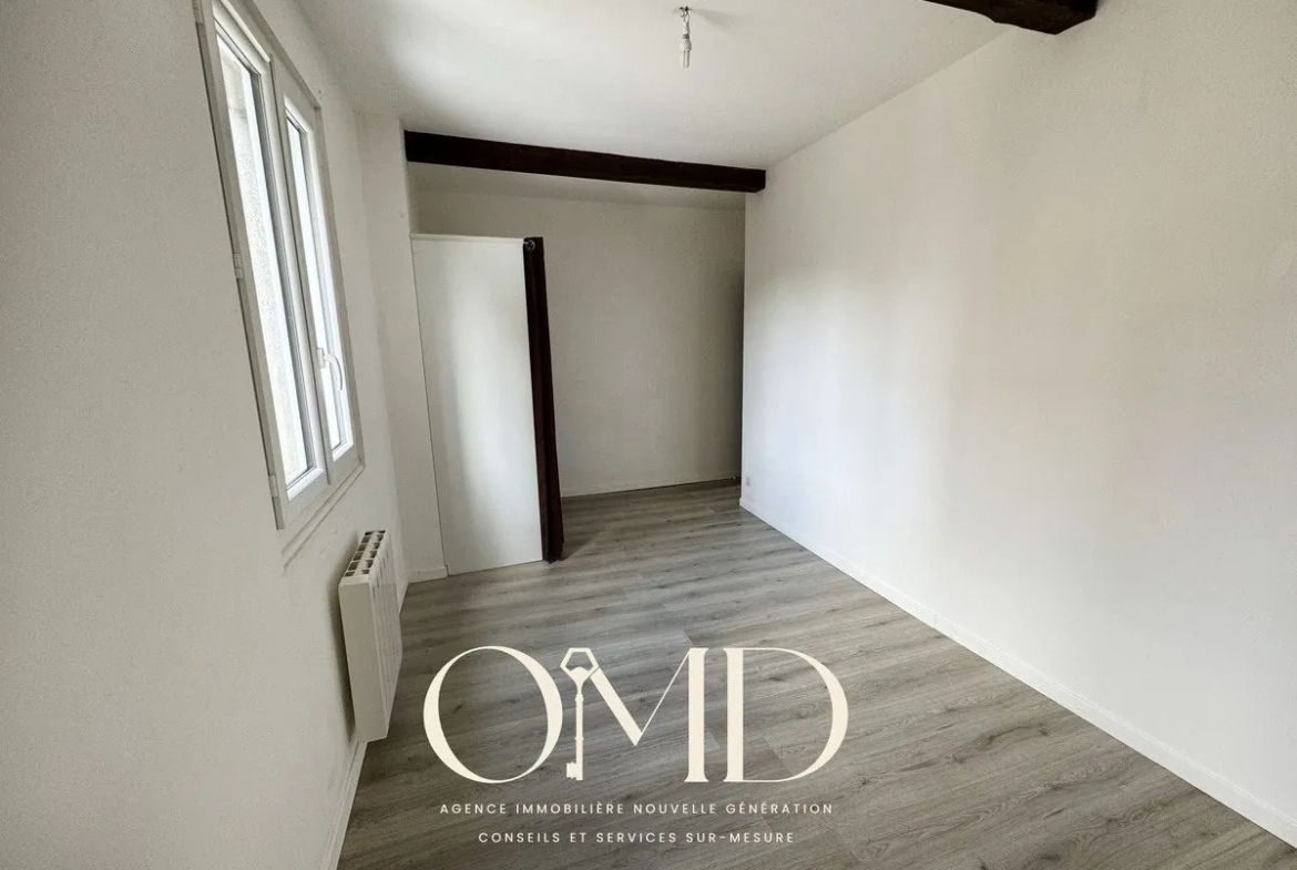 Maison mitoyenne à rénover de 91,18 m² à Marquefave – Proche commodités 