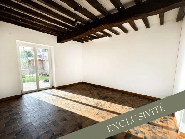 Maison mitoyenne à rénover de 91,18 m² à Marquefave – Proche commodités