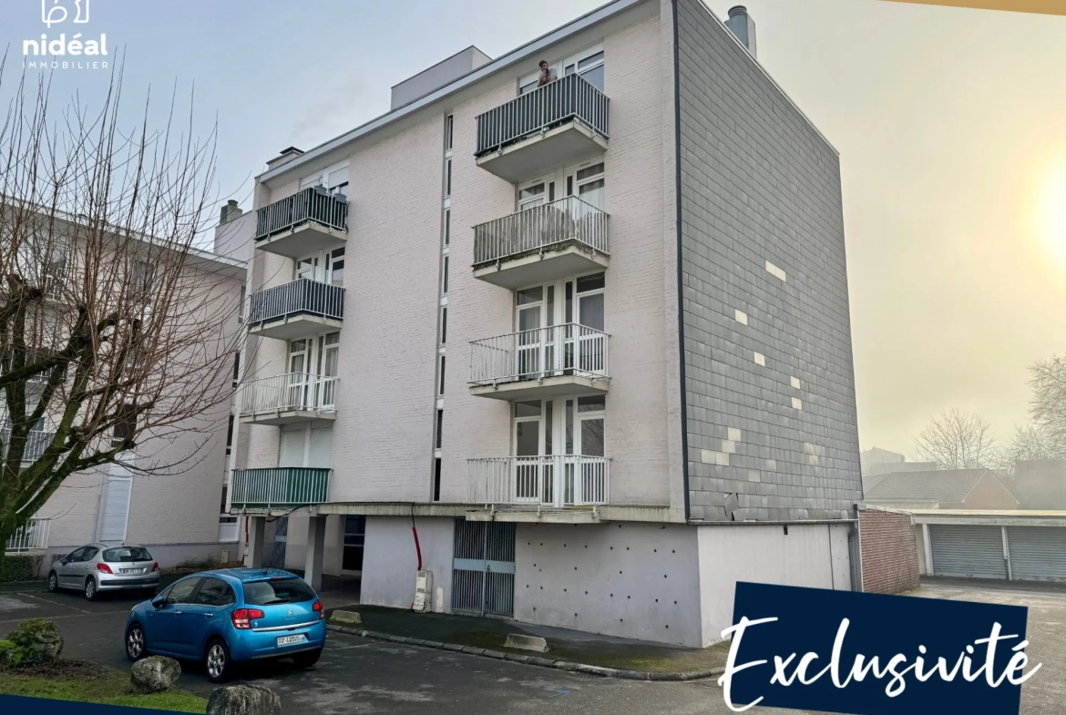 Appartement rénové de 66 m² avec balcon et garage à Maubeuge 