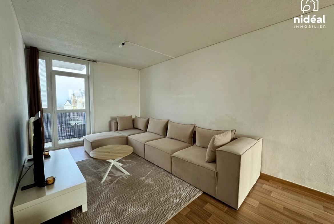 Appartement rénové de 66 m² avec balcon et garage à Maubeuge 