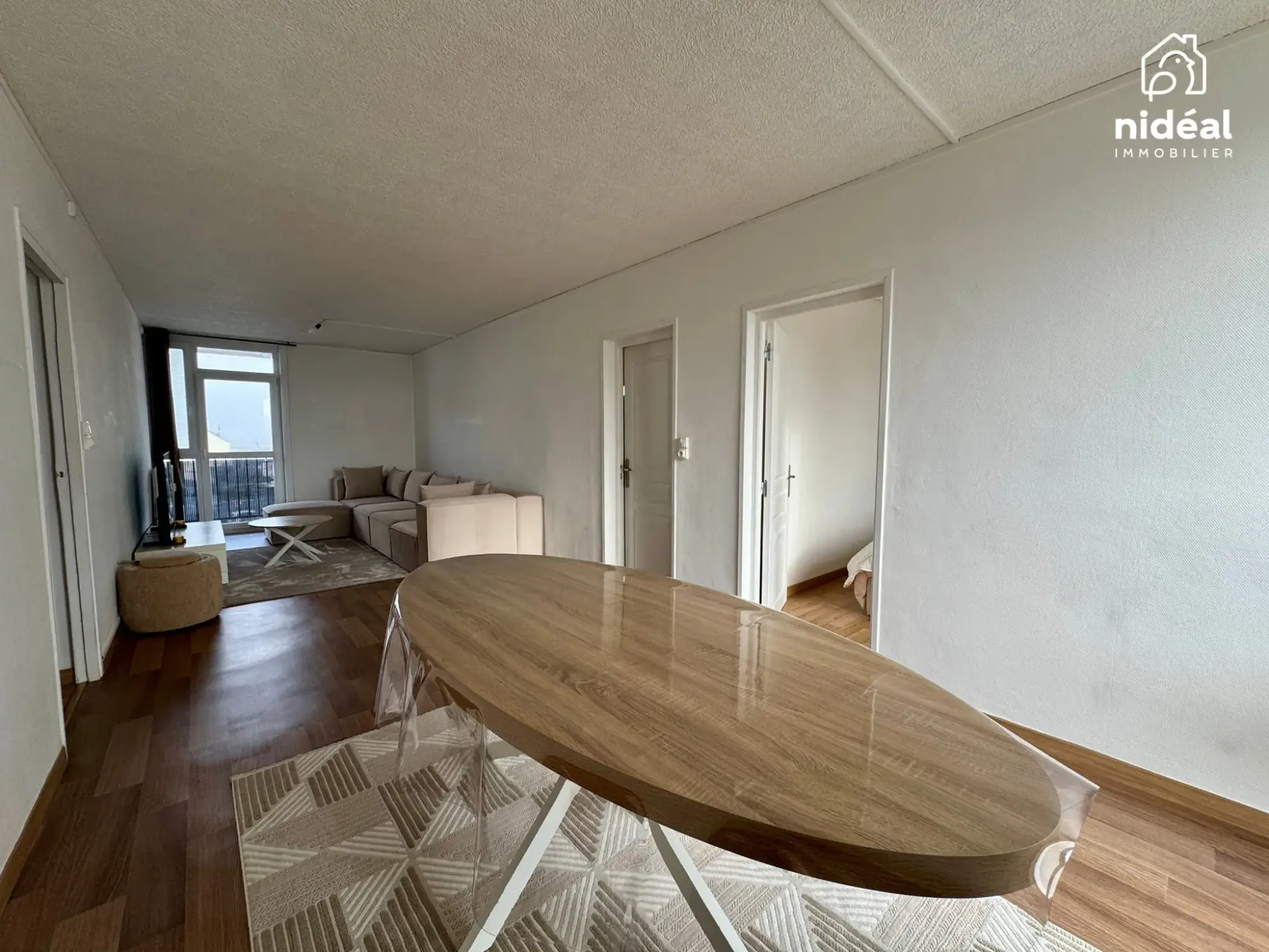 Appartement rénové de 66 m² avec balcon et garage à Maubeuge 