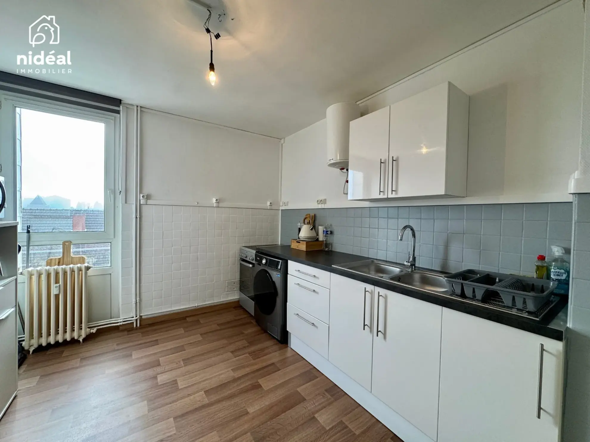 Appartement rénové de 66 m² avec balcon et garage à Maubeuge 
