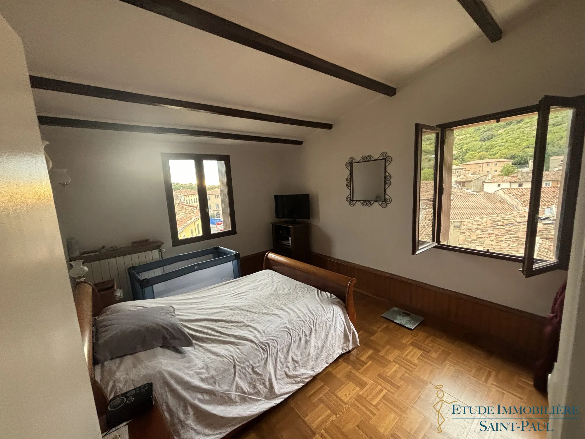 magnifique appartement T5 de 143 m² à Clermont-l'Hérault avec vue 
