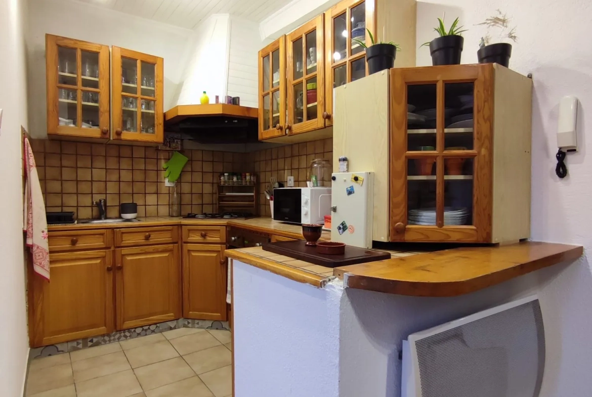 Appartement T3 à TULLINS avec balcon, cave et vue dégagée 