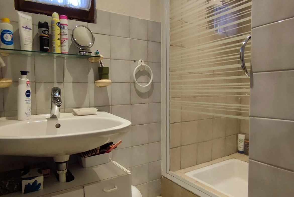 Appartement T3 à TULLINS avec balcon, cave et vue dégagée 
