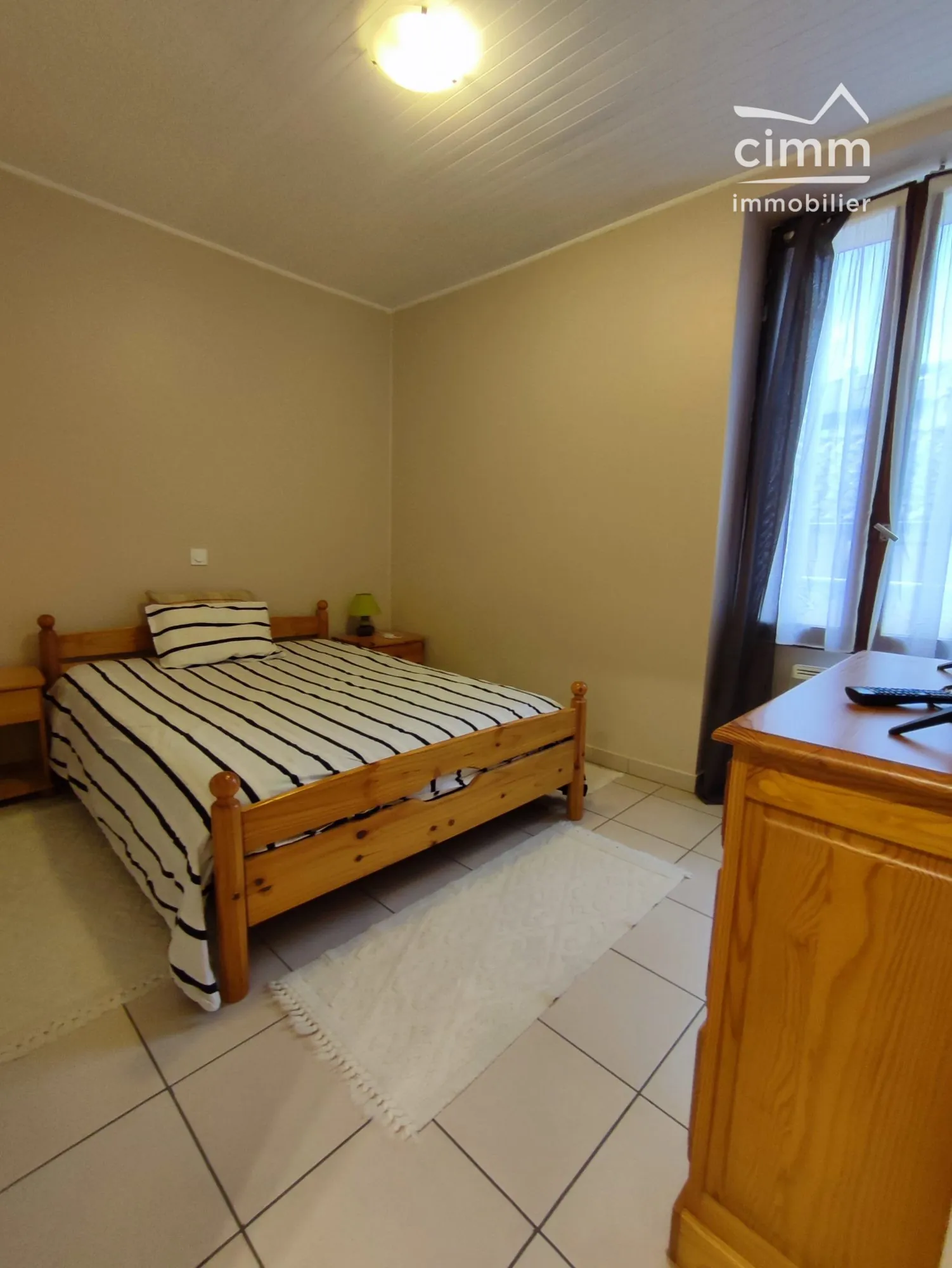 Appartement T3 à TULLINS avec balcon, cave et vue dégagée 