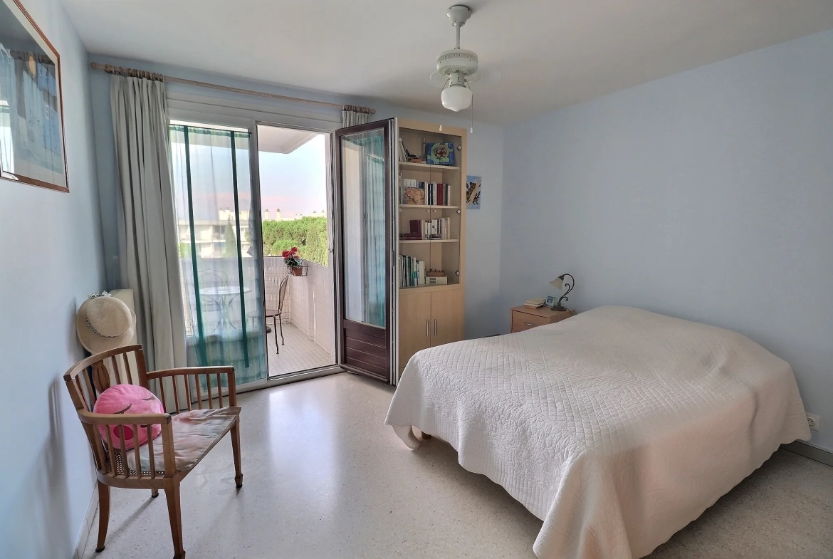 Appartement T2 à vendre à Montpellier Les Cévennes avec terrasse et cave 