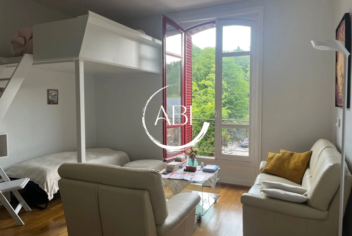 Studio à vendre à Bagnoles de l'Orne - 30,57 m² avec mezzanine, idéal investisseur 