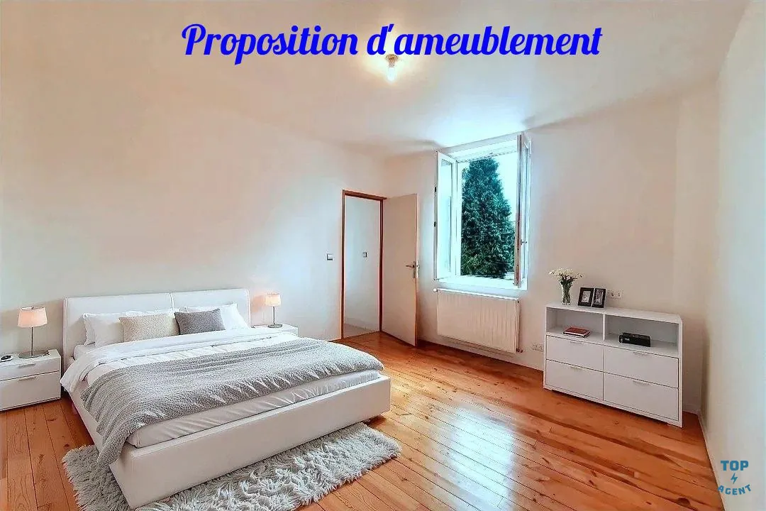 Maison mitoyenne rénovée de 208 m² avec 4 chambres et garage à Châteaucreux, Saint-Étienne 