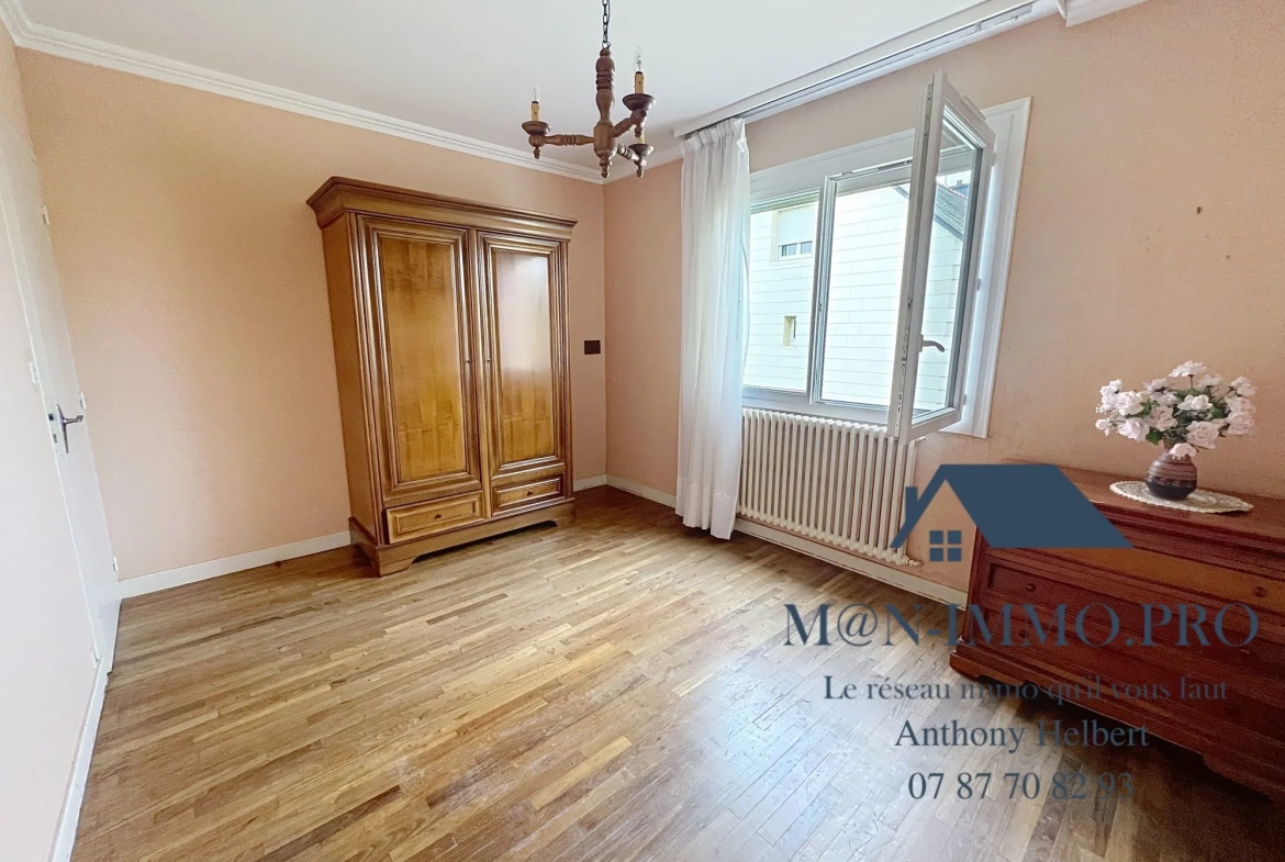 Maison familiale à Quessoy centre bourg - 115 m² avec sous-sol et potentiel d'aménagement 
