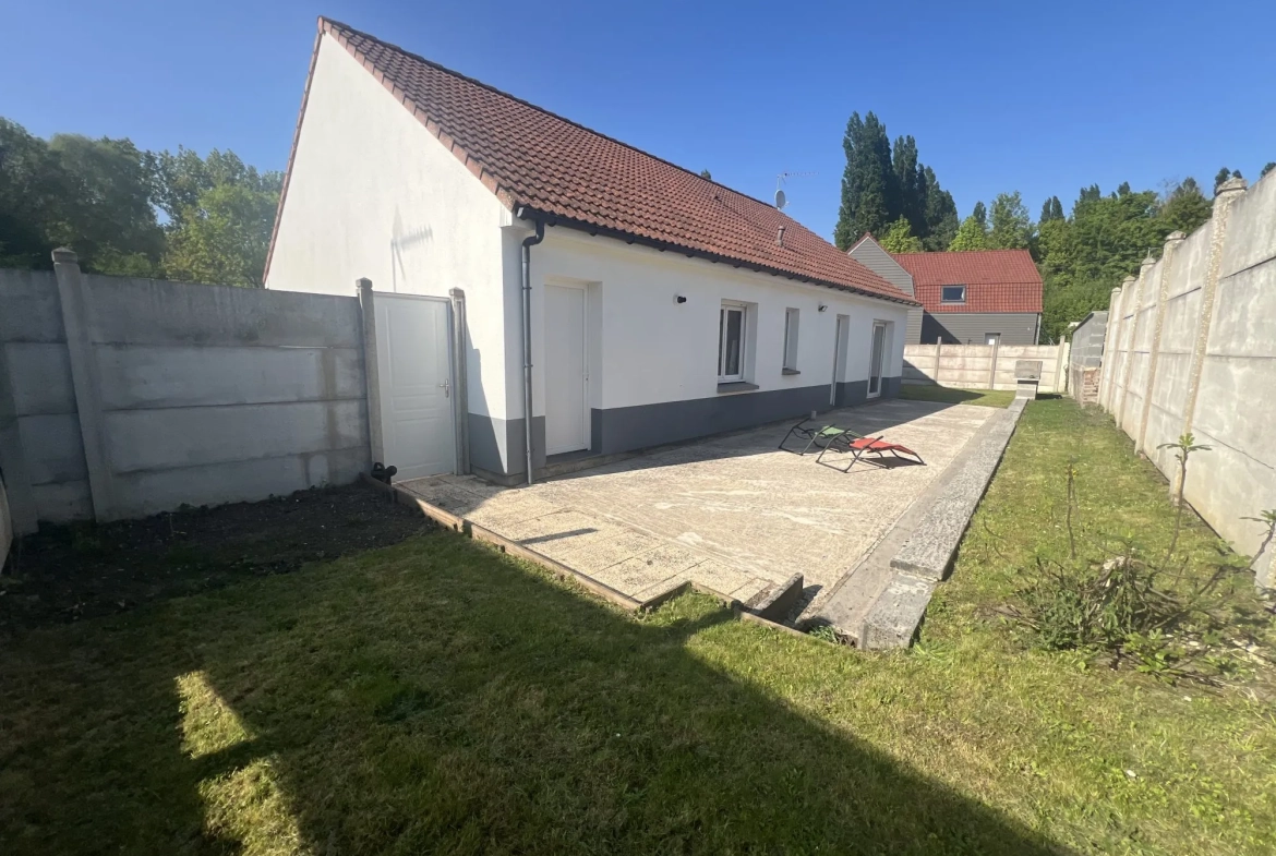 Maison à vendre à Divion - 88 m², 3 chambres, terrasse, proche commodités 