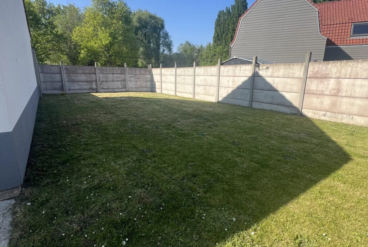 Maison à vendre à Divion - 88 m², 3 chambres, terrasse, proche commodités 