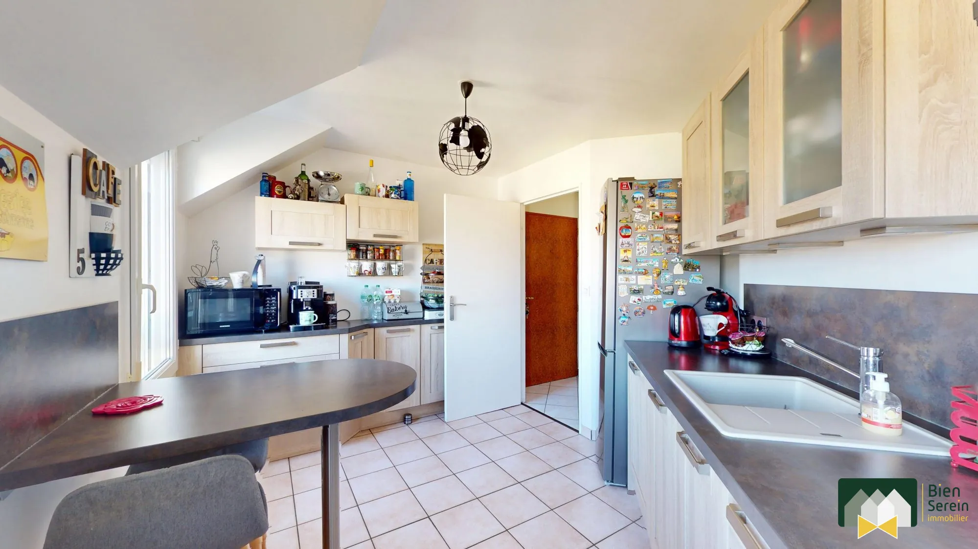 Appartement lumineux avec balcon, garage et proche commodités au Coudray 