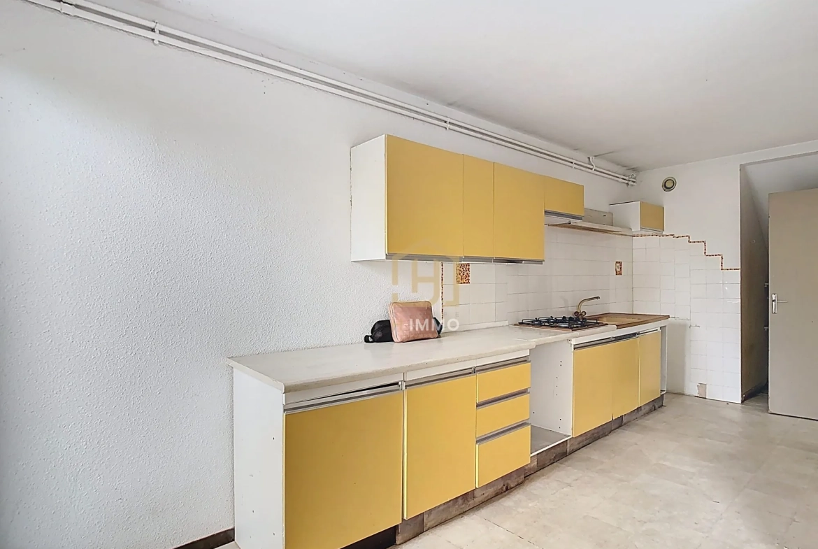 Appartement T4 duplex avec garage à Grenoble Villeneuve – Opportunité à saisir 