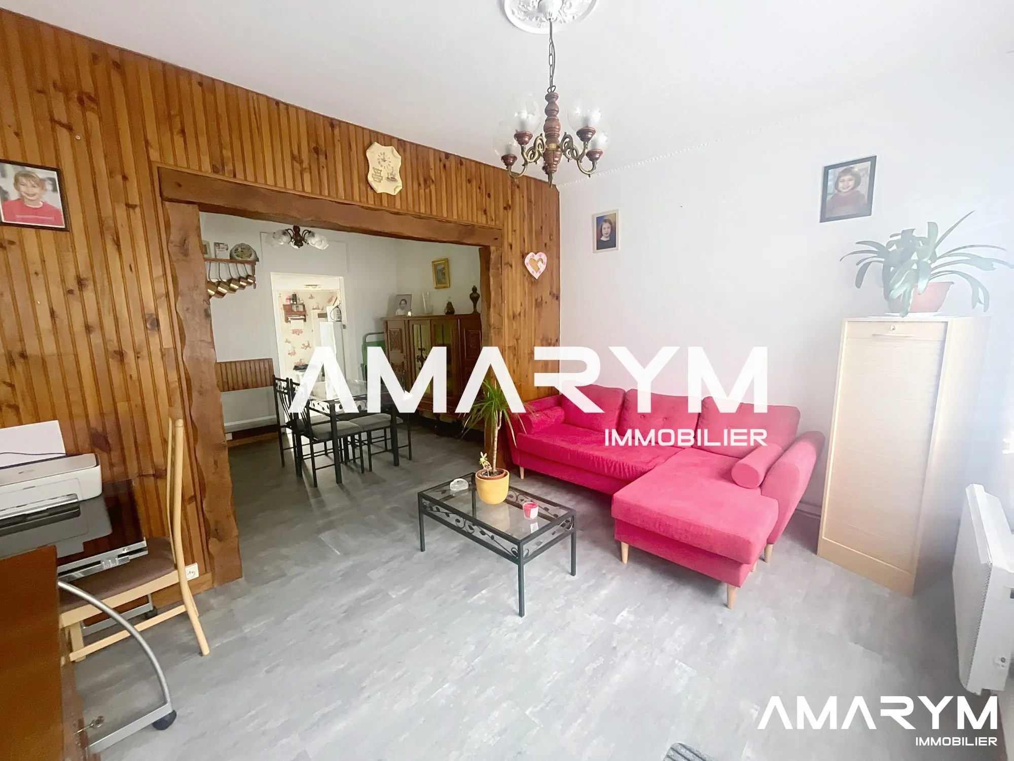 Maison de ville à EU avec cour de 30 m² – Opportunité à saisir 