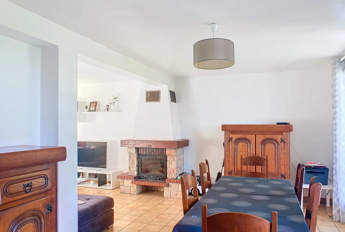 À vendre maison de plain-pied avec 3 chambres à Varennes Changy (45290) 