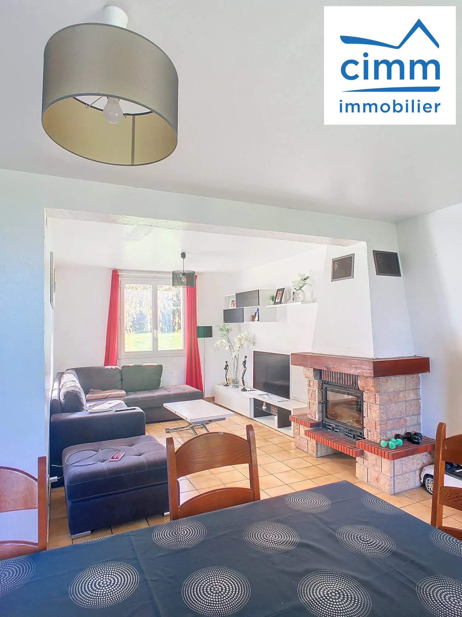 À vendre maison de plain-pied avec 3 chambres à Varennes Changy (45290) 
