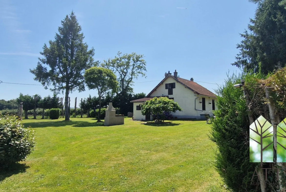 Maison de 3 chambres avec grand jardin à Genouillac, proche de la nature 
