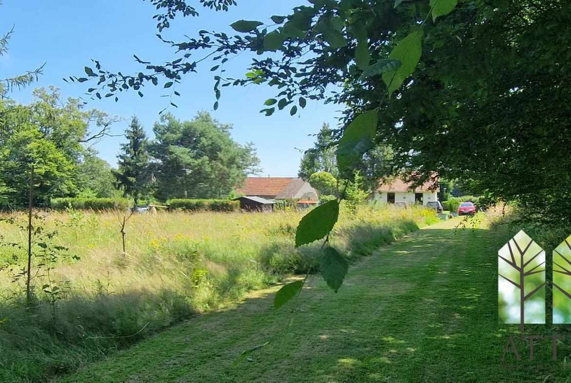 Maison de 3 chambres avec grand jardin à Genouillac, proche de la nature 