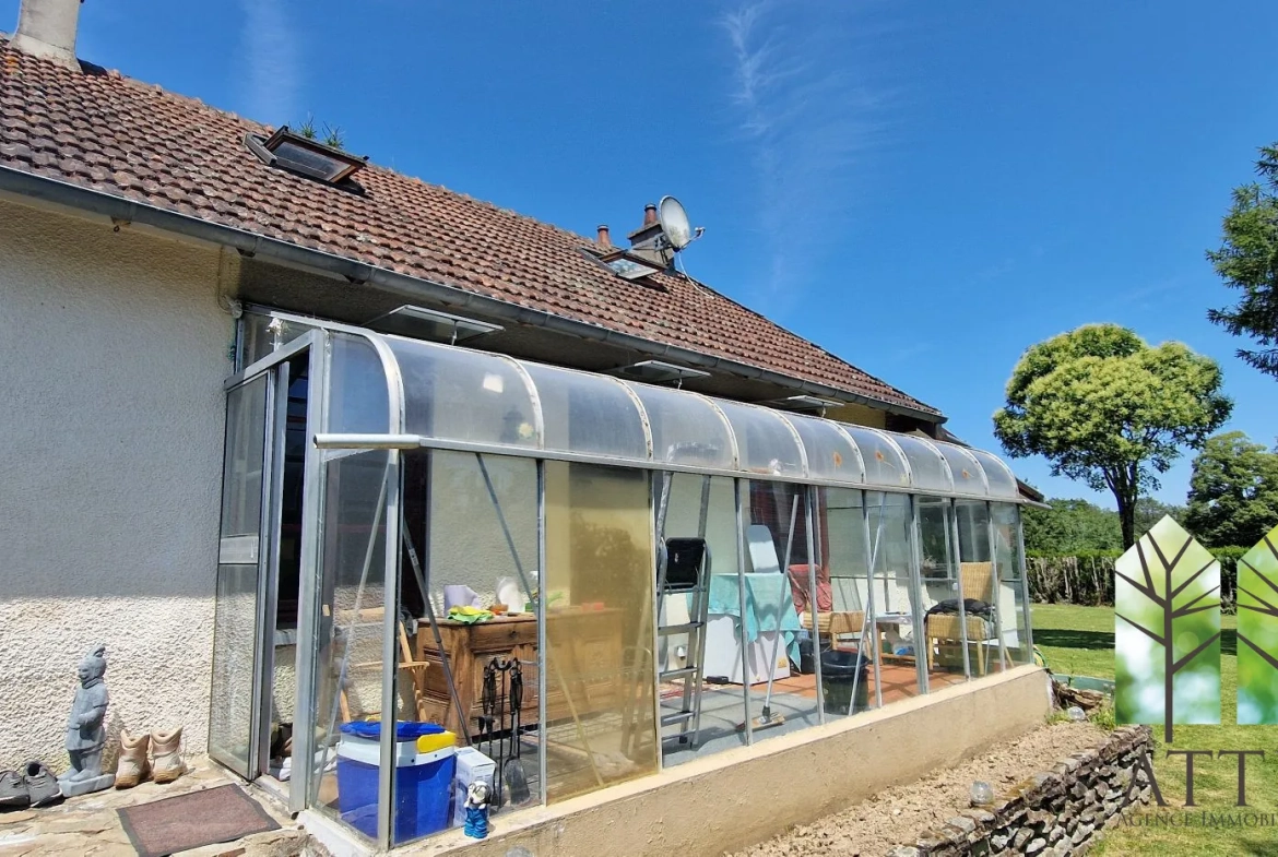 Maison de 3 chambres avec grand jardin à Genouillac, proche de la nature 