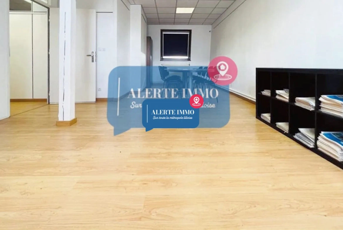 Ensemble de bureaux avec terrasse et parking sécurisé à Roubaix en vente 