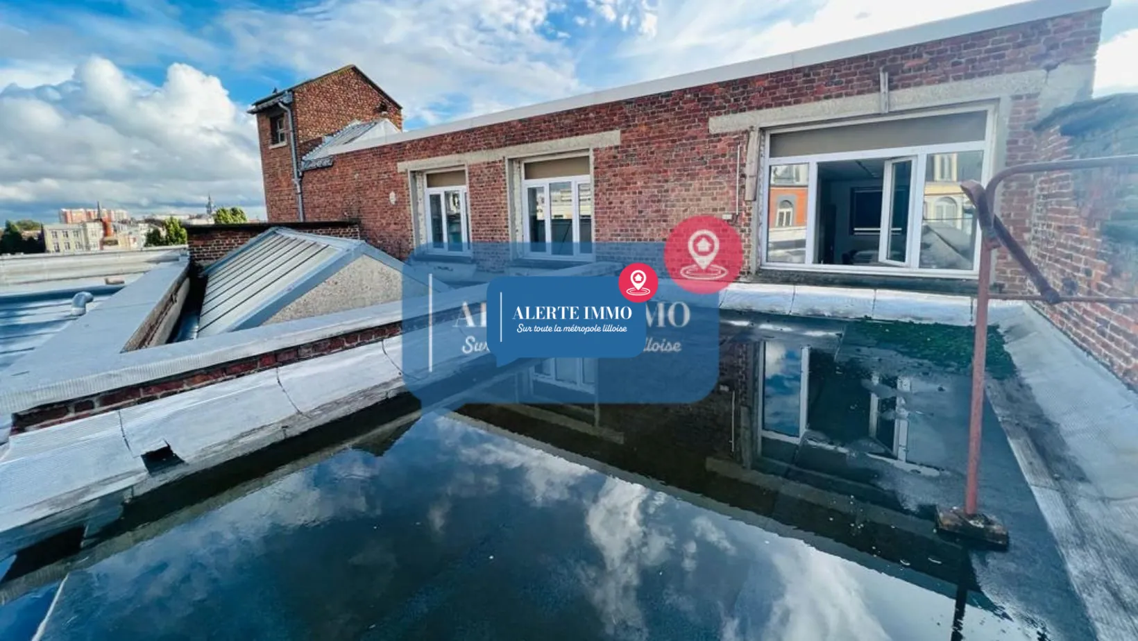 Ensemble de bureaux avec terrasse et parking sécurisé à Roubaix en vente 