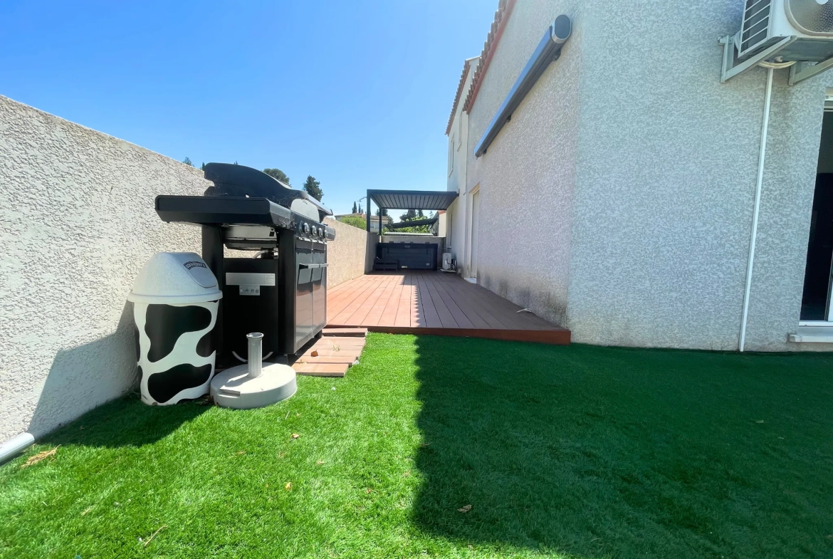 Villa 3 chambres à vendre à Salles-d'Aude avec jardin et panneaux solaires 